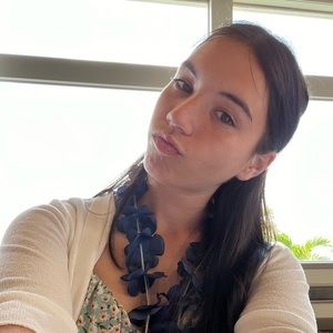 Meet your Posher, Brianna